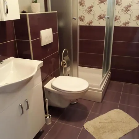 Juliet Apartment *