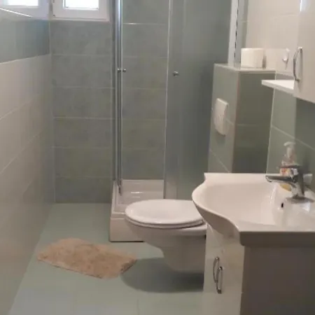 Juliet Apartment